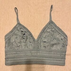 Love Tree Women's Lace Crop Top - Size L